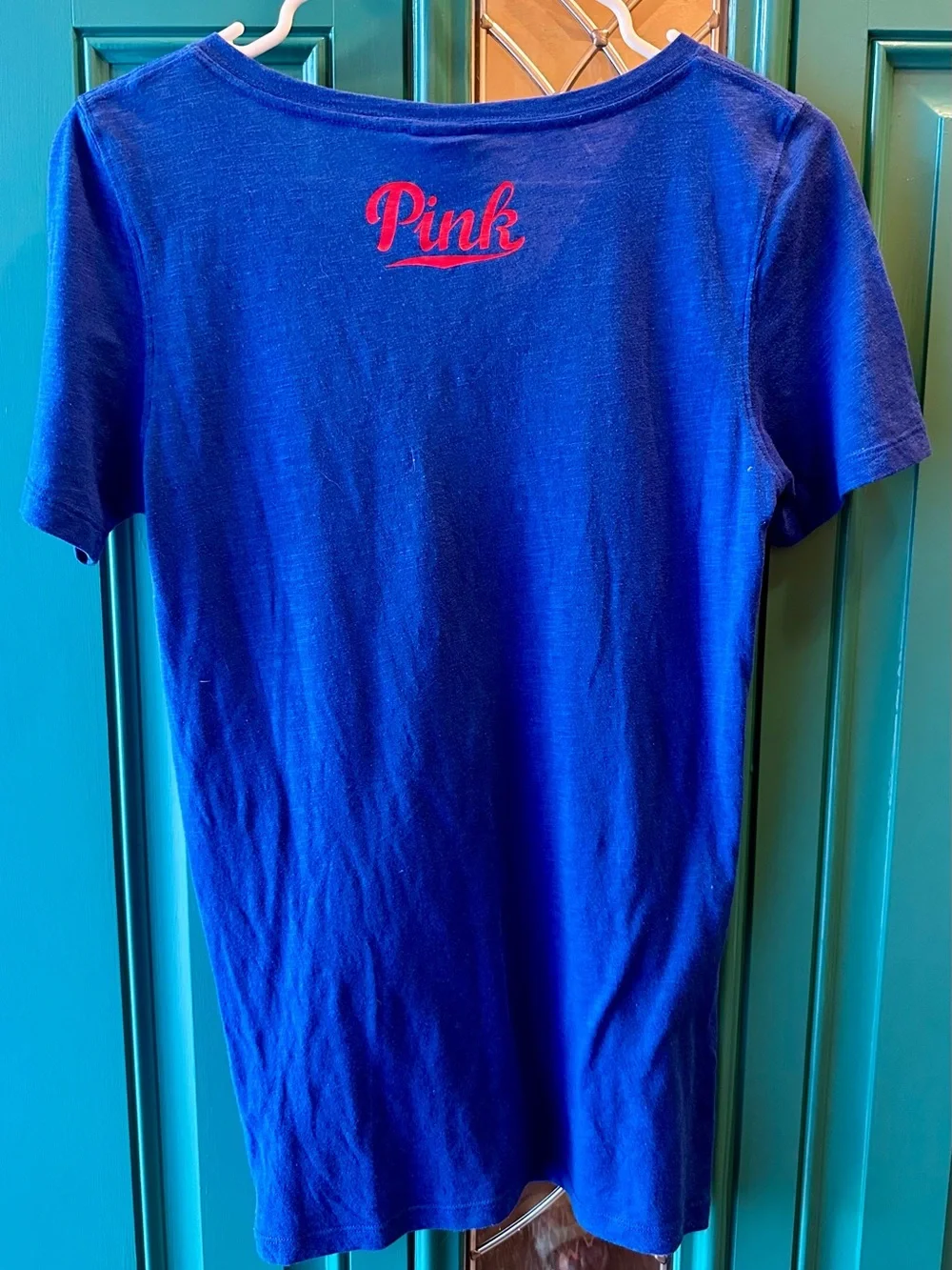 VS PINK Chicago Cubs Sequin V Neck T Shirt Sz M Royal Blue Game Day Top